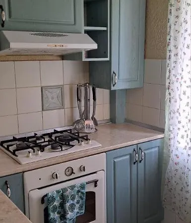 заселення по коду в 2 кімнатну квартиру в центре