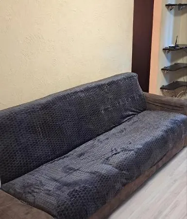 شقة заселення по коду в 2 кімнатну квартиру в центре أوزهورود