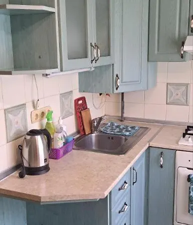 заселення по коду в 2 кімнатну квартиру в центре