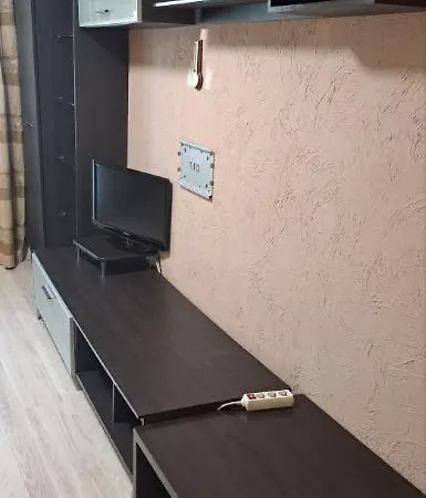 заселення по коду в 2 кімнатну квартиру в центре Apartment *