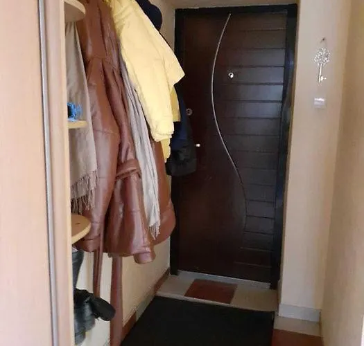 заселення по коду в 2 кімнатну квартиру в центре Appartement