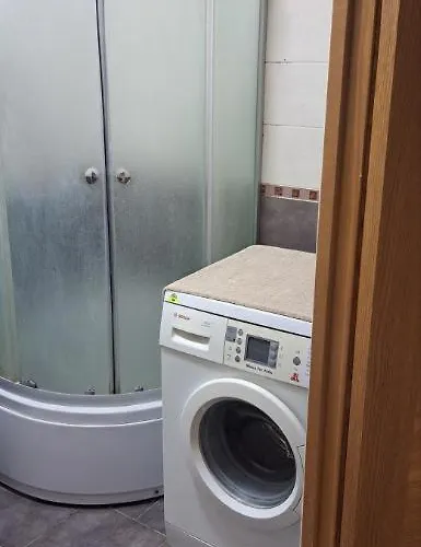 заселення по коду в 2 кімнатну квартиру в центре Appartement